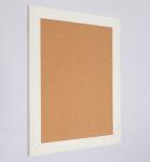 Modern kurkbord 60x80 cm met whitewash steigerhouten lijst